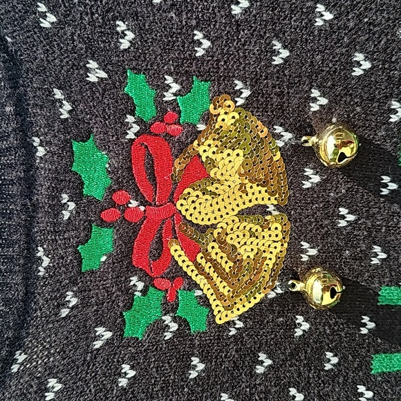 Torrid Black Jingle Ladies Pullover Christmas Sweater Size 3 - Picture 6 of 10